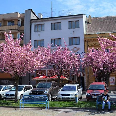Hotel Posta Decin Luaran gambar