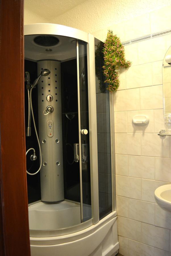 Hotel Posta Decin Luaran gambar